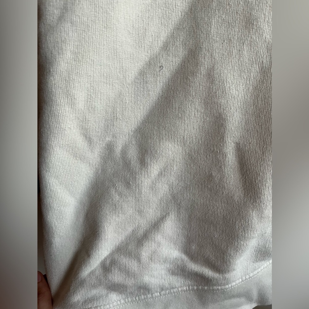 Brandy Melville John Galt Greenwich White Sweatshirt - Picture 7 of 8